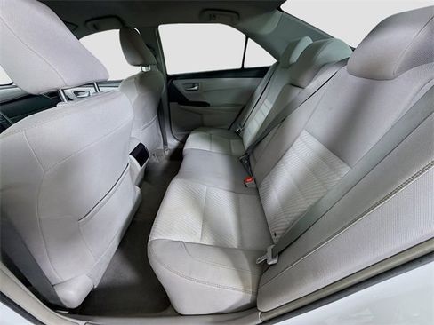 Certified 2017 Toyota Camry LE image 22