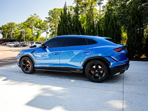 Used 2024 Lamborghini Urus S AWD/4WD image 7