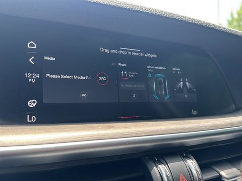 Used 2022 Alfa Romeo Stelvio Ti w/ Active Assist Plus Package AWD/4WD image 34