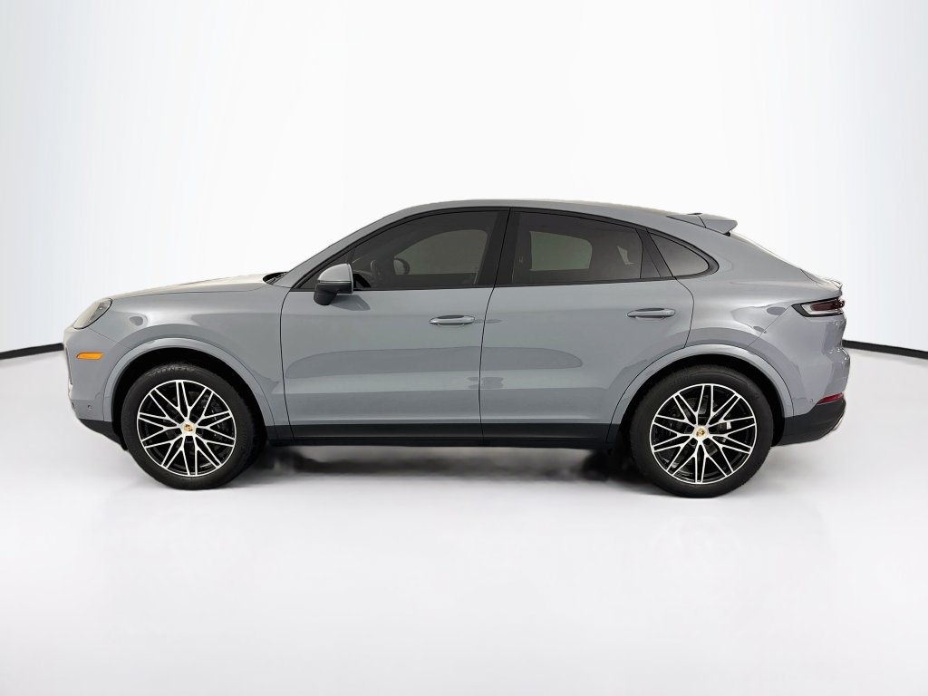 Used 2024 Porsche Cayenne Coupe AWD/4WD image 8