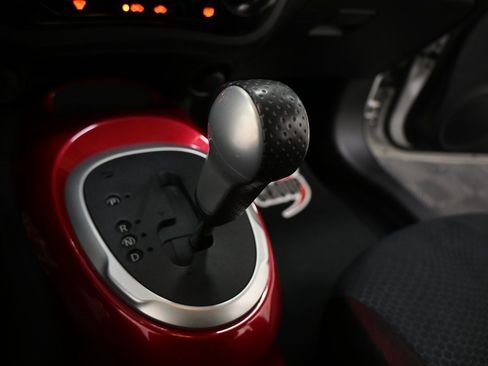 Used 2017 Nissan Juke SV image 29