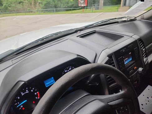 Used 2018 Ford F250 XL w/ Power Equipment Group RWD image 26
