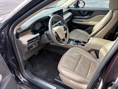 Certified 2023 Lincoln Corsair Reserve w/ Equipment Group 201A image 24