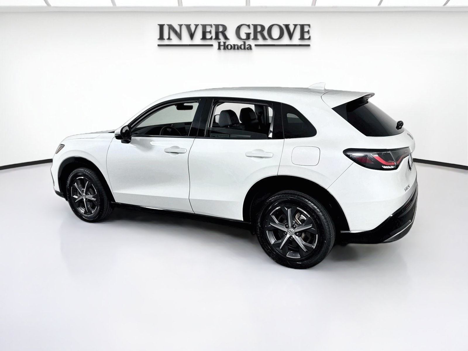 Used 2023 Honda HR-V EX-L image 7
