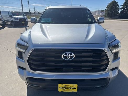 Used 2026 Toyota Sequoia SR5 AWD/4WD image 3