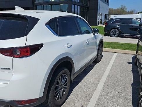 Used 2021 MAZDA CX-5 Touring w/ Touring Preferred SV Package image 4