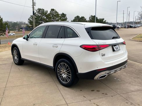 Used 2025 Mercedes-Benz GLC 300 image 4