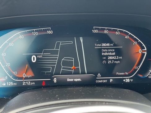 Used 2023 BMW X5 xDrive40i w/ M Sport Package image 18