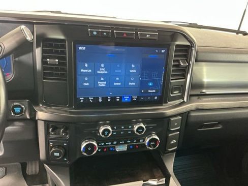 Used 2023 Ford F450 Lariat w/ Camper Package AWD/4WD image 22