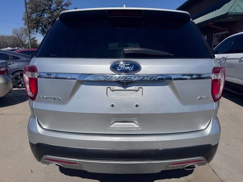 Used 2016 Ford Explorer Limited image 9