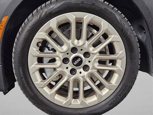 Certified 2025 MINI Cooper S FWD image 22