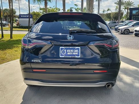 Used 2023 Honda HR-V Sport image 5