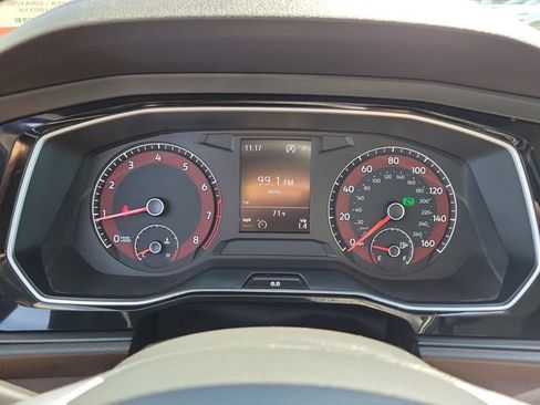 Used 2021 Volkswagen Jetta S image 9