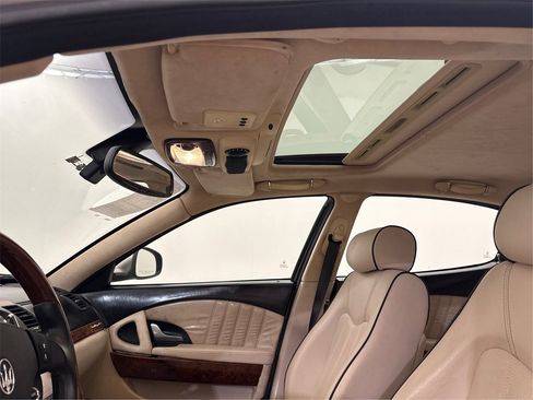 Used 2010 Maserati Quattroporte S image 40