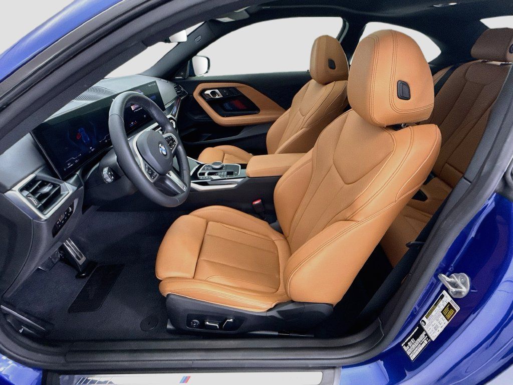 Used 2024 BMW 230i Coupe w/ Premium Package RWD image 18