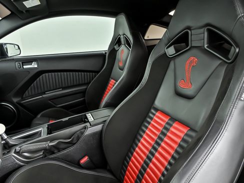 Used 2013 Ford Mustang Shelby GT500 image 21
