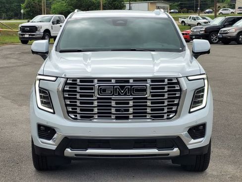New 2026 GMC Yukon XL Denali image 2