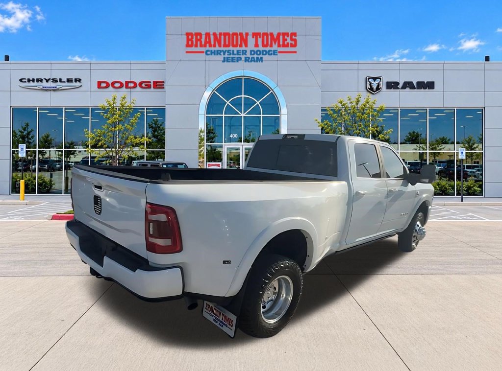 Used 2024 RAM 3500 Limited w/ Towing Technology Group AWD/4WD image 4