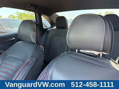 Used 2026 Volkswagen Jetta Sport FWD image 9