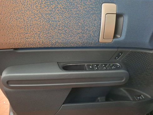 Certified 2025 MINI Cooper Countryman S image 8