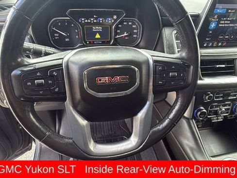 Used 2021 GMC Yukon SLT w/ SLT Premium Package image 18