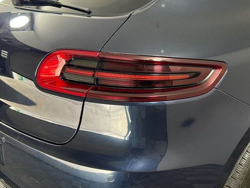 Used 2017 Porsche Macan GTS w/ Premium Package Plus image 34