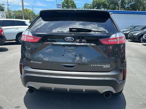 Used 2019 Ford Edge Titanium FWD image 12