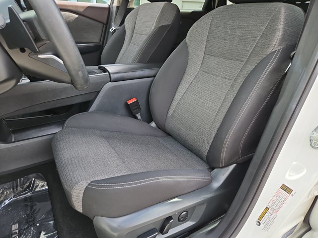 Used 2023 Nissan Rogue SV FWD image 15
