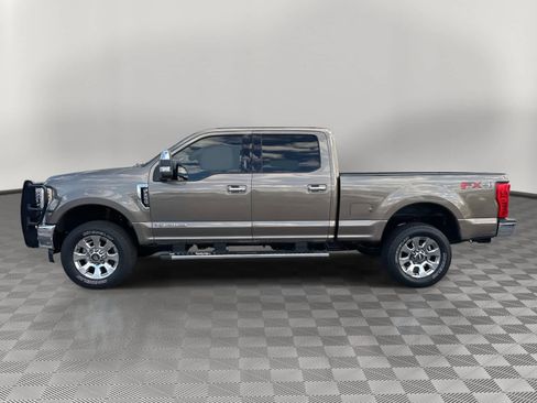 Used 2018 Ford F250 Lariat w/ Chrome Package AWD/4WD image 6