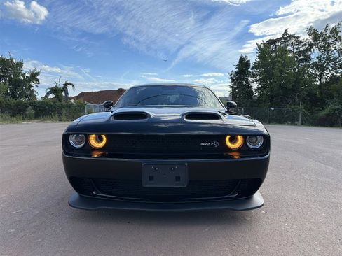 Used 2021 Dodge Challenger SRT Hellcat w/ Plus Package image 3