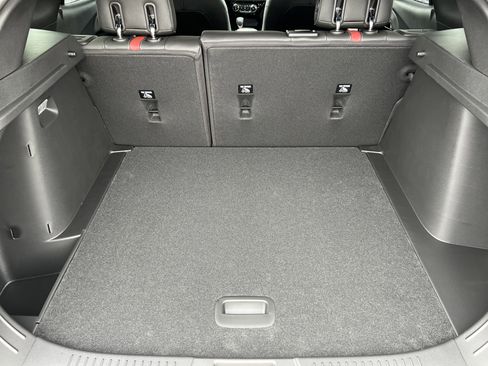 New 2026 Chevrolet Trax RS w/ Sunroof Package image 18