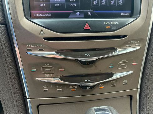 Used 2013 Lincoln MKX AWD w/ Wood Pkg image 20