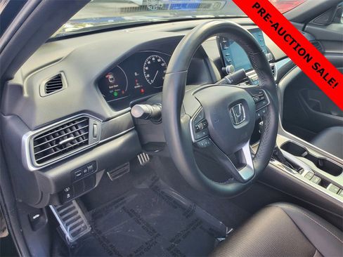 Used 2022 Honda Accord Sport image 14