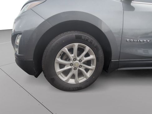 Used 2018 Chevrolet Equinox LT w/ LPO, Cargo Package FWD image 9