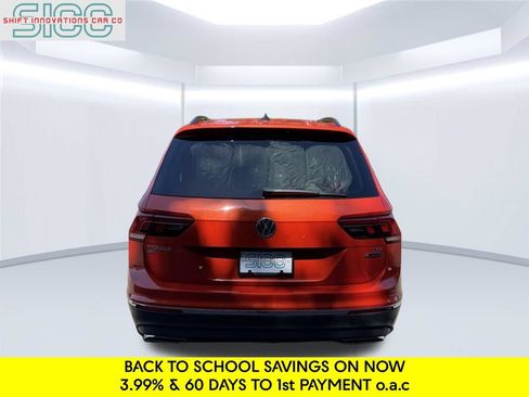 Used 2018 Volkswagen Tiguan SE w/ Panoramic Sunroof Package AWD/4WD image 6