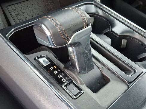 Used 2024 Ford F150 Lightning Lariat image 17