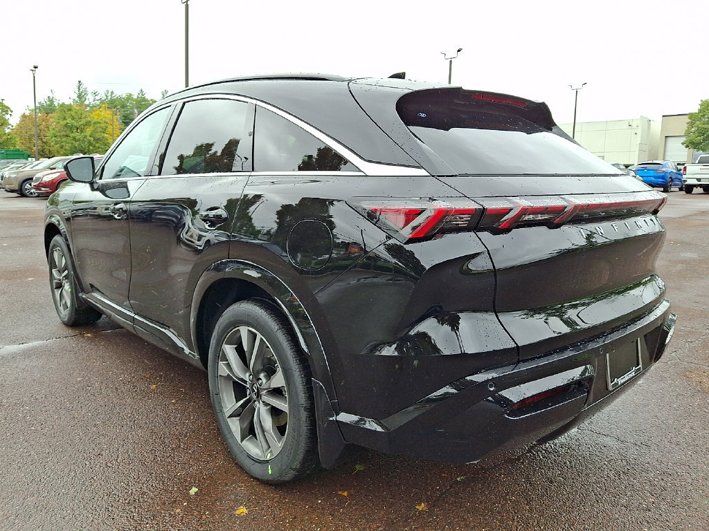 New 2027 INFINITI QX65 Luxe AWD/4WD image 3