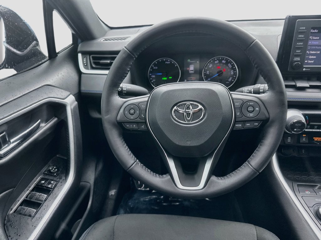Used 2022 Toyota RAV4 SE w/ Convenience Package AWD/4WD image 22