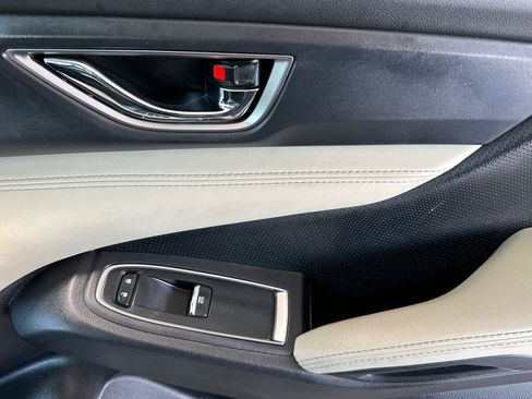 Used 2022 Subaru Ascent Limited w/ Technology Package image 19