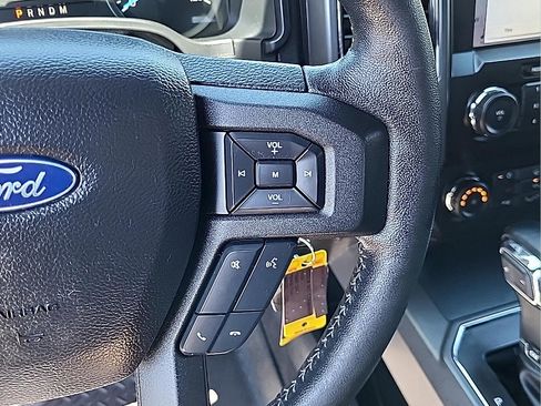 Used 2019 Ford F150 XLT w/ Equipment Group 302A Luxury AWD/4WD image 18