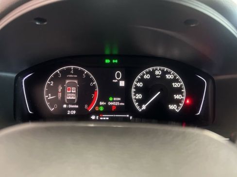 Used 2025 Honda Civic Sport image 25