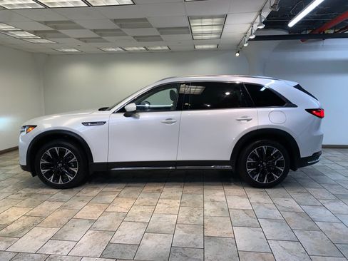 Used 2024 MAZDA CX-90 Plug-In Hybrid w/ Premium Plus AWD/4WD image 12