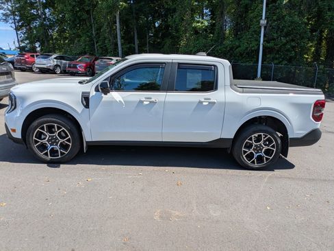 Used 2025 Ford Maverick Lariat AWD/4WD image 3