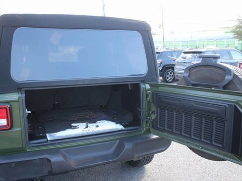 Used 2021 Jeep Wrangler Unlimited Sport image 22