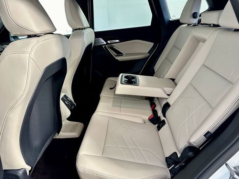 New 2025 BMW X1 xDrive28i w/ Premium Package AWD/4WD image 17