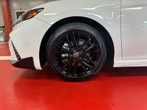 Certified 2025 Toyota Camry SE image 30