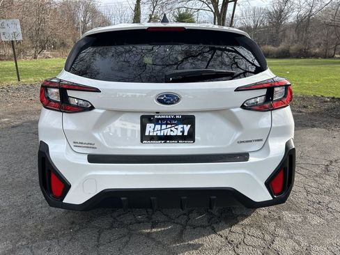Used 2024 Subaru Crosstrek 2.0i AWD/4WD image 7