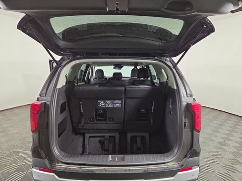 Certified 2026 Kia Carnival LXS FWD image 30