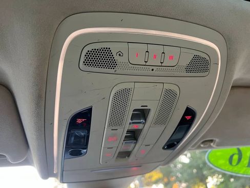 Used 2016 Audi A8 L 4.0T image 27