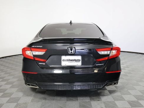 Used 2019 Honda Accord Sport image 3